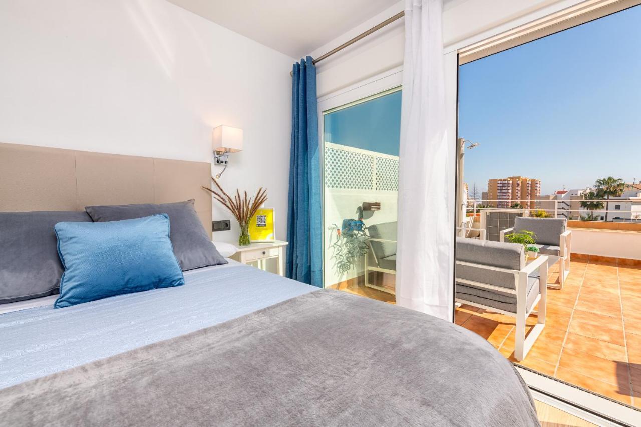 Lola Playa Puerto Marina Apartment Benalmadena Exterior photo
