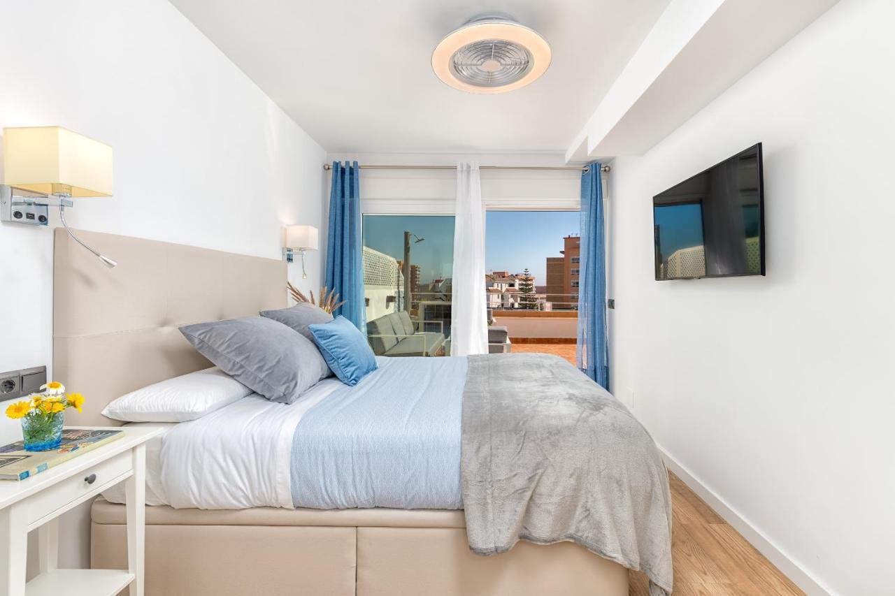 Lola Playa Puerto Marina Apartment Benalmadena Exterior photo